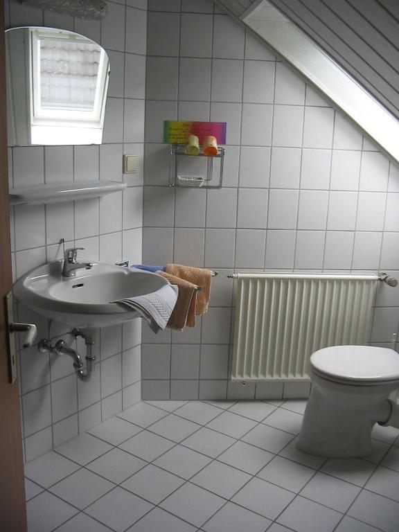 Hotel Pension Zur Harburg Uslar Habitación foto